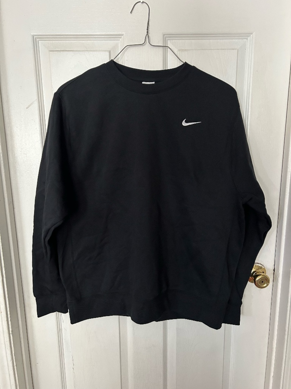 Nike Men’s Black Embroidered Solo Swoosh Fleece Crewneck Sweatshirt Size XL